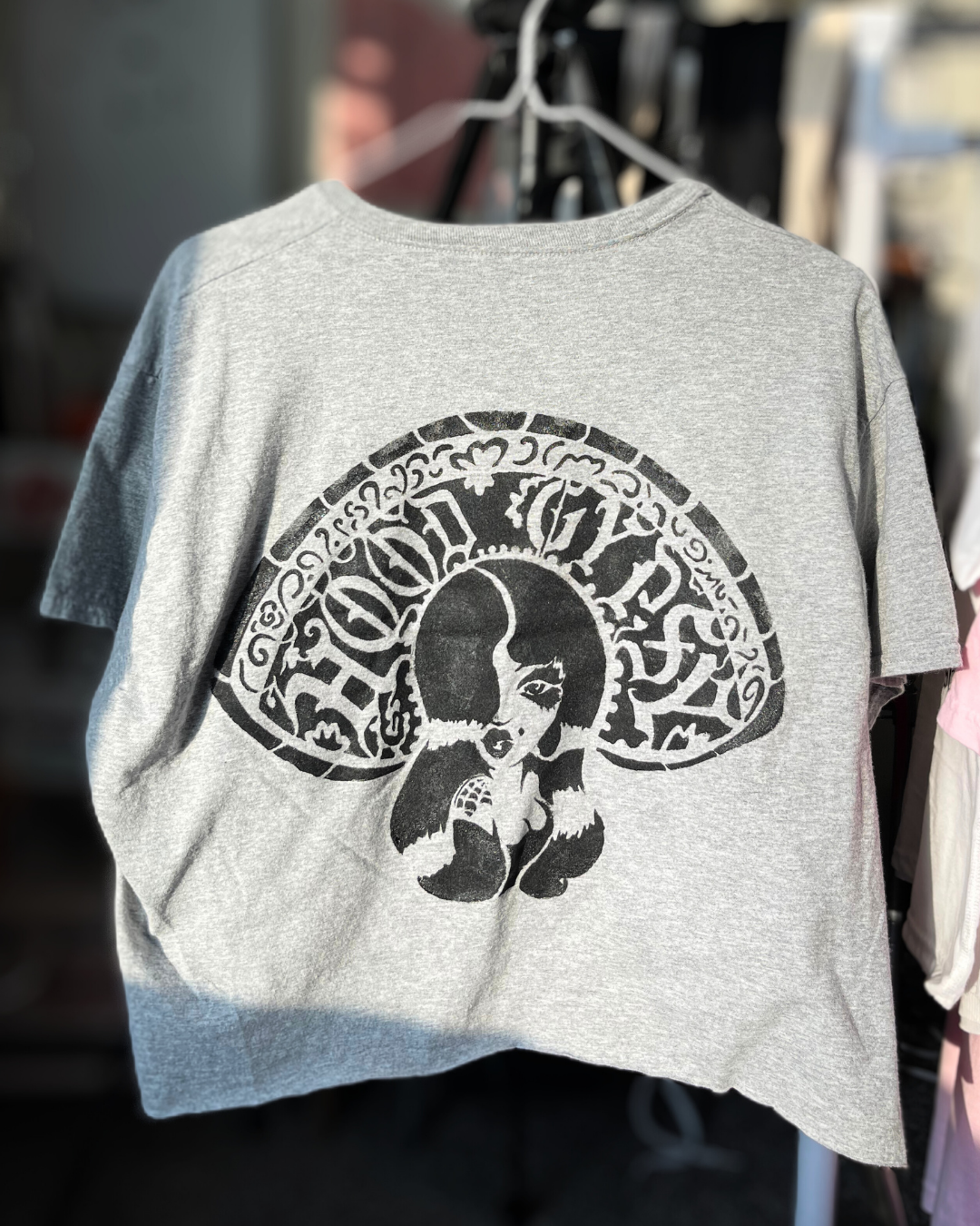 Cropped Grey Charra T